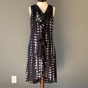 Banana Republic Black white geometric Ruffle sleeveless Dress Sz 4